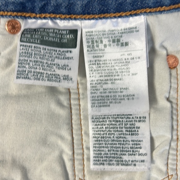 Levi’s 501 Vintage Shorts - Picture 7 of 12